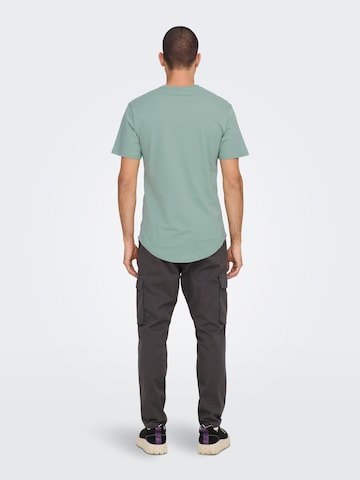 Coupe regular T-Shirt 'Matt' Only & Sons en vert