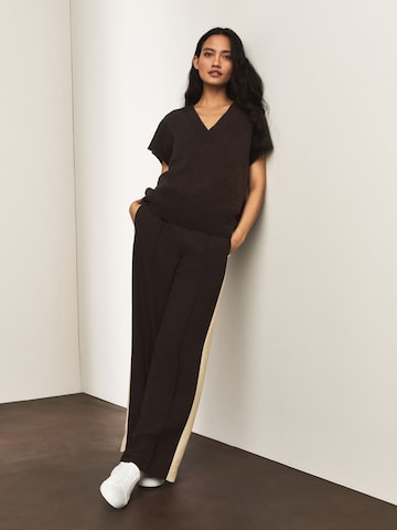 Next Pulóver - barna