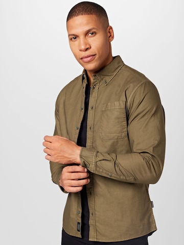 Coupe regular Chemise 'Bugley' BLEND en vert : devant