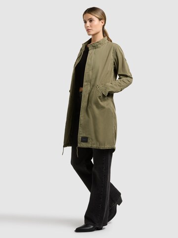 khujo Ανοιξιάτικο και φθινοπωρινό παλτό 'Theres' σε πράσινο