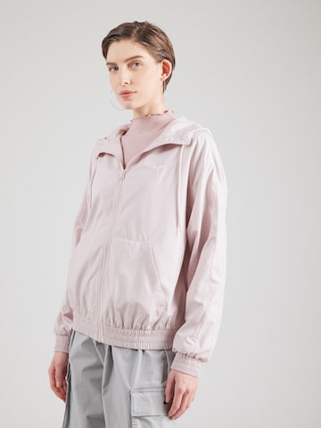 Nike Sportswear Kevad-sügisjope 'Classic', värv punane: eest vaates