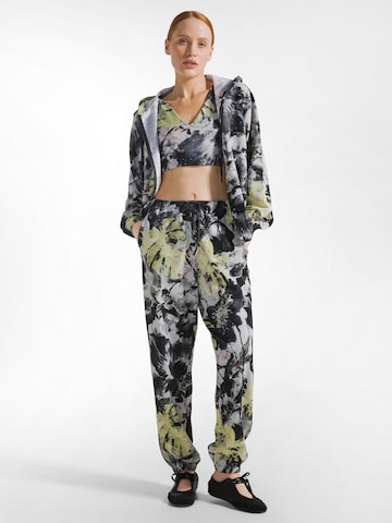 DEHA Tapered Pants in Grey