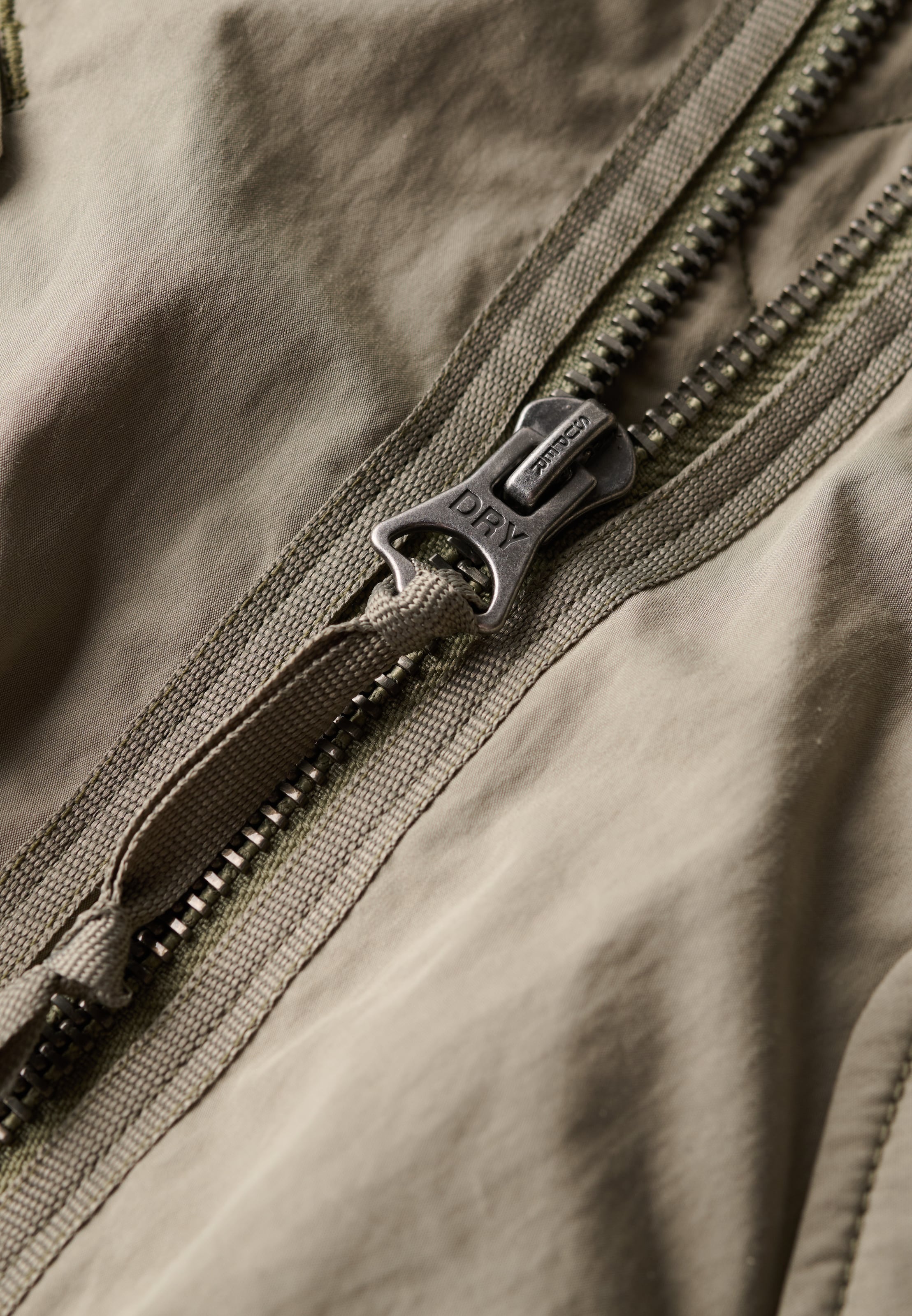 Superdry & Co Jacke 'MA1' in Grün