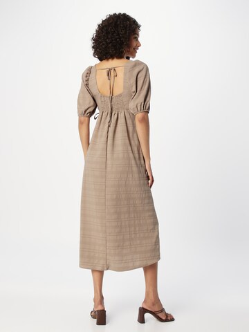 BRAVE SOUL Dress in Beige