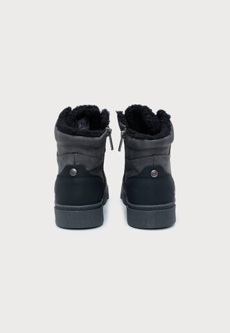 Bottines à lacets 'Rhonda' MUSTANG en noir
