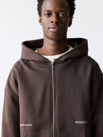 Pull&Bear Sweat jacket in Brown