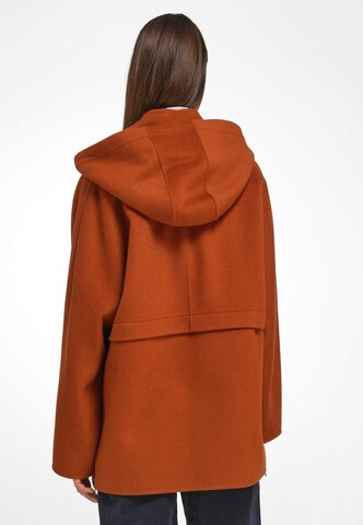 DAY.LIKE Between-Season Jacket in Red