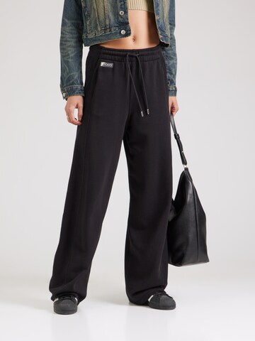 10Days Wide leg Trousers in Black: front