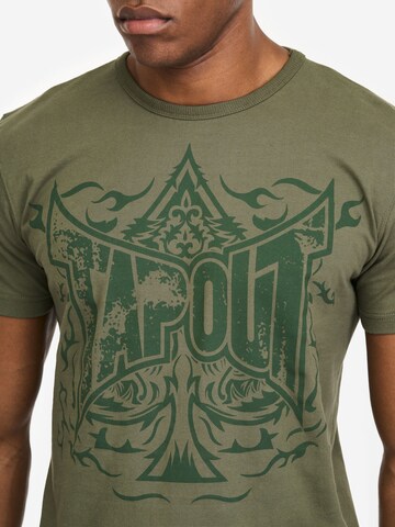 Tapout Bluser & t-shirts 'Ace of Spades' i grøn