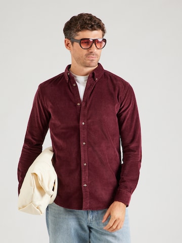 Coupe regular Chemise 'ONSMICHAEL' Only & Sons en rouge : devant