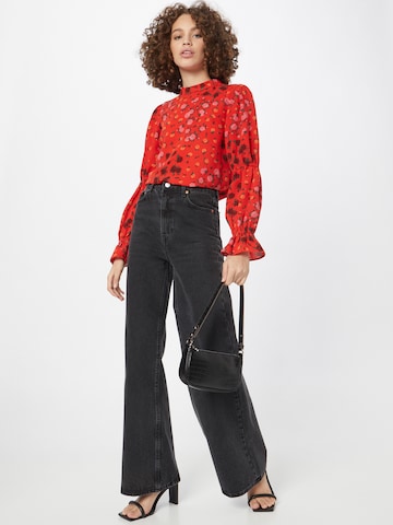 Dorothy Perkins - Camisa em vermelho