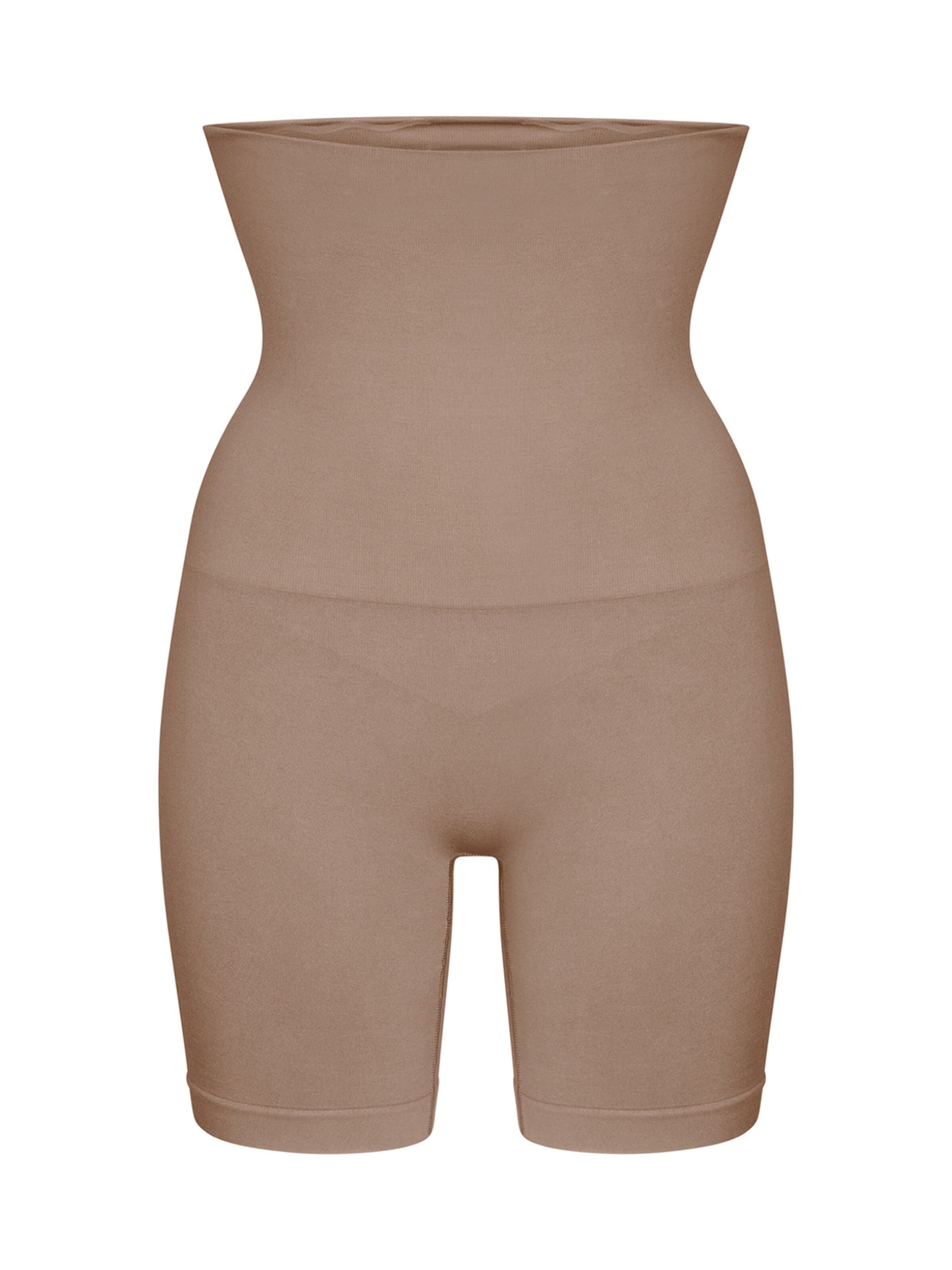 Pantalon modelant 'High Waisted Shaping Shorts' cfab (formerly creamy fabrics) en marron : devant