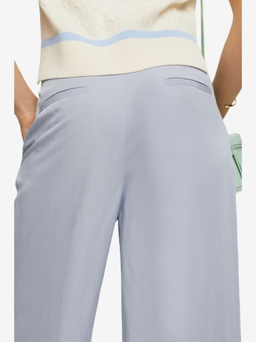 ESPRIT Loose fit Pleat-Front Pants in Blue