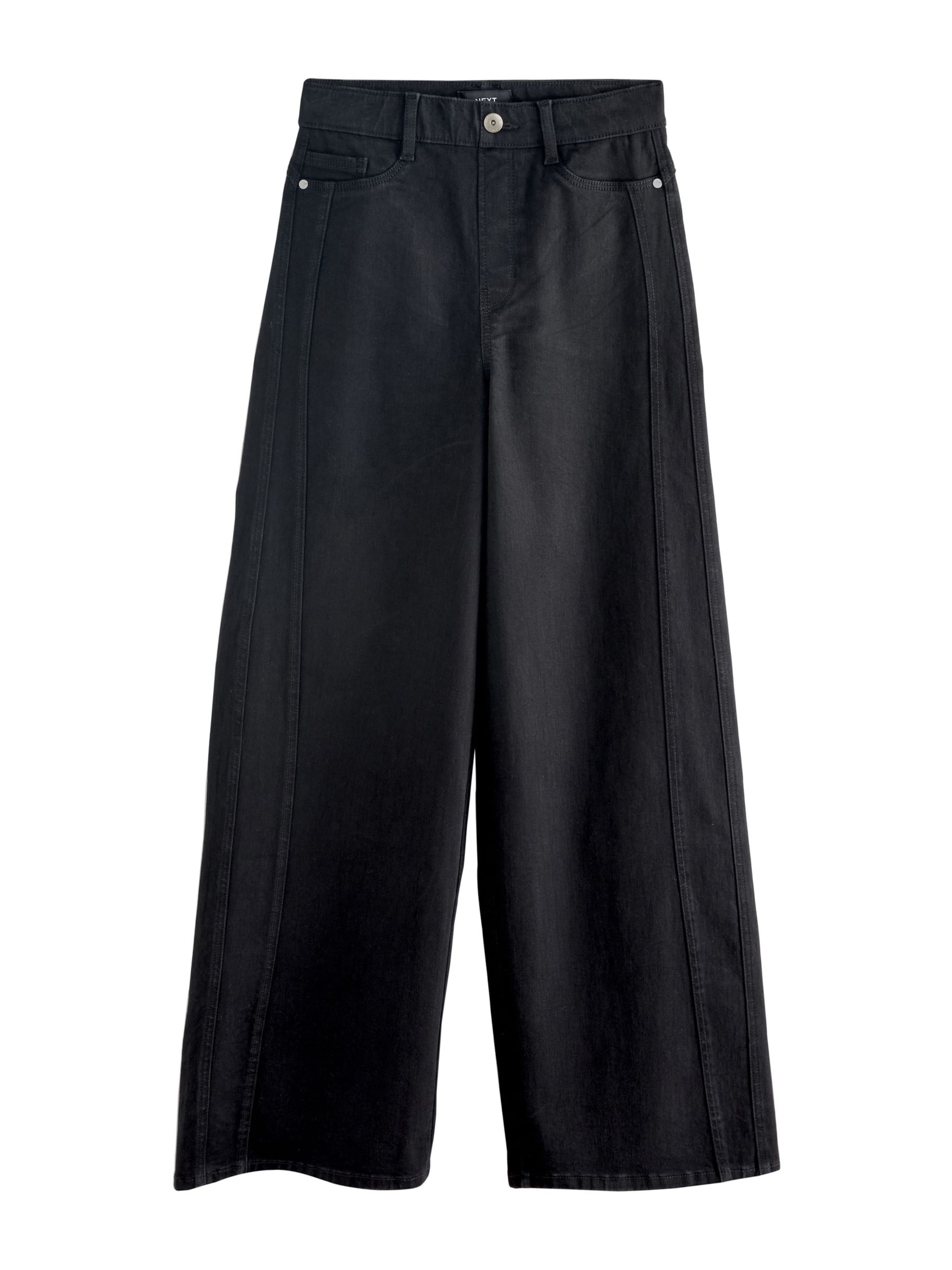 Next Traperice u crni traper, Pregled proizvoda