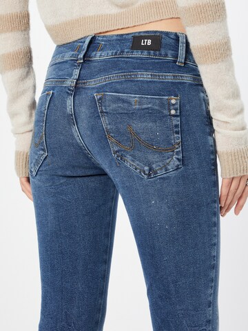 Coupe slim Jean 'Molly' LTB en bleu