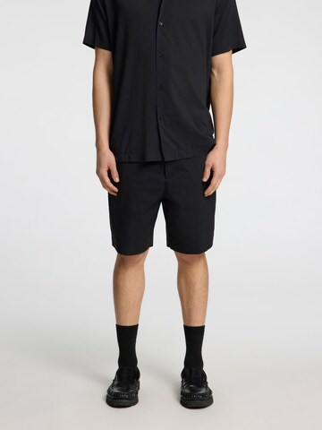 Regular Pantalon chino SELECTED HOMME en noir : devant