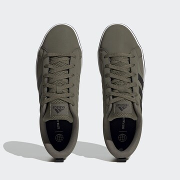ADIDAS SPORTSWEAR Matalavartiset tennarit 'VS Pace 2.0' värissä vihreä