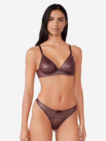 String ' gamme ' di ETAM in rosso