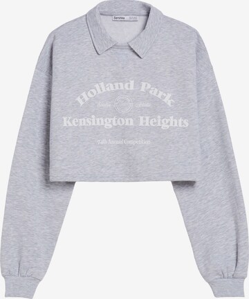 Bershka Sweatshirt in Grey: front