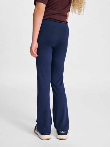 Hummel Flared Sportbroek in Blauw