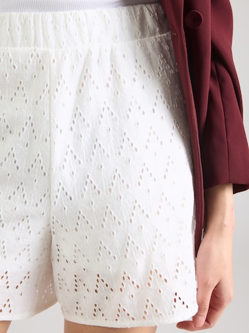 VILA Regular Pants 'VIAMALINA' in White