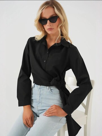 Bigdart Blouse in Zwart