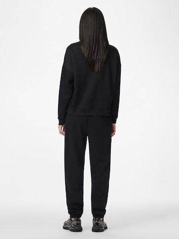 PIECES Zúžený strih Nohavice 'PCRISSO' - Čierna