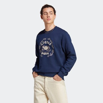 ADIDAS ORIGINALS Sweatshirt 'Graphics Archive Crew' in Blauw: voorkant