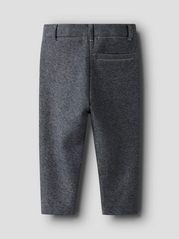 NAME IT - Tapered Pantalón en gris