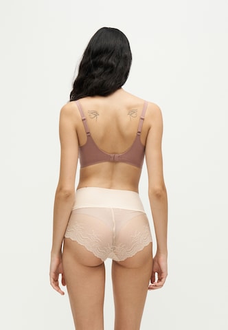 Culotte 'UNDIETECTABLE' SPANX en beige