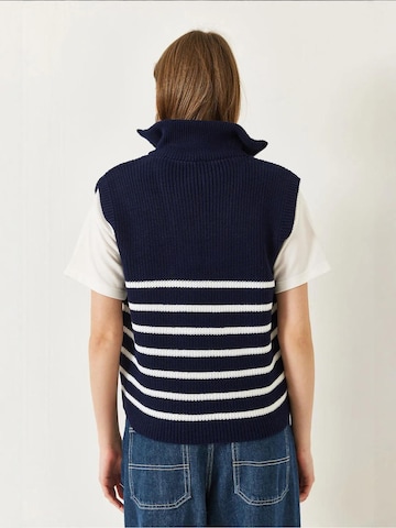 Pullover di Bianco Lucci in blu