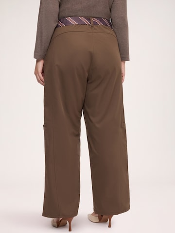 Wide leg Pantaloni di Fiorella Rubino in marrone
