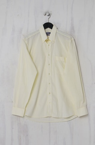 KAUF Button Up Shirt in M in Yellow: front
