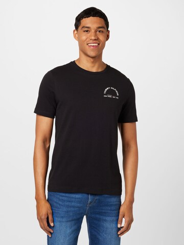 TOMMY HILFIGER - Camiseta en negro: frente