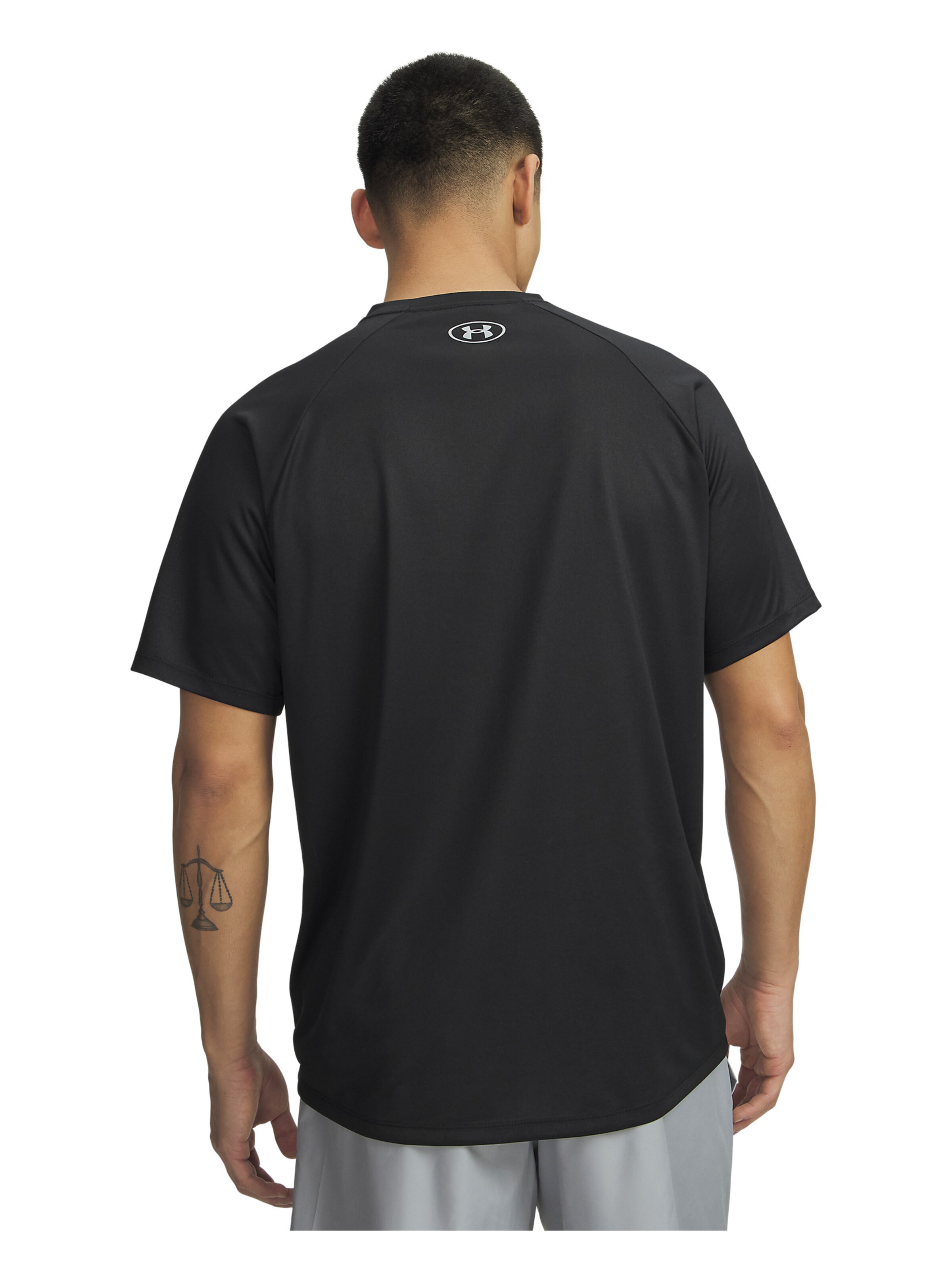 UNDER ARMOUR Functioneel shirt in Zwart