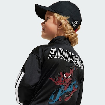 ADIDAS SPORTSWEAR Облекло за трениране 'Marvel Spider-Man' в черно