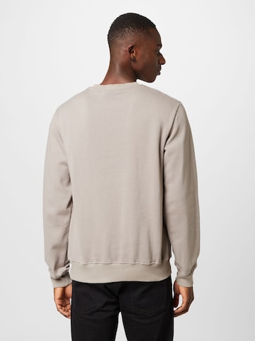 Han Kjøbenhavn Sweatshirt in Grey