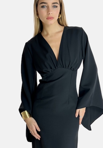Elara Dress in Black