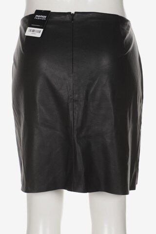 LAURA SCOTT Skirt in XXXL in Black