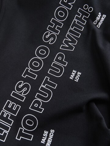 Sweat-shirt 'JXValentine' JJXX en noir
