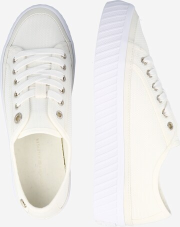 TOMMY HILFIGER - Zapatillas deportivas bajas en beige