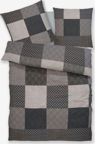 BIERBAUM Duvet Cover in Grey: front