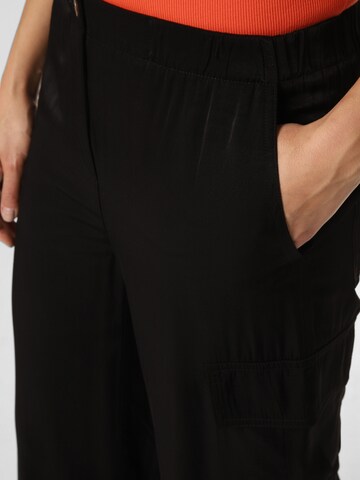 Marie Lund Wide leg Cargo Pants in Black