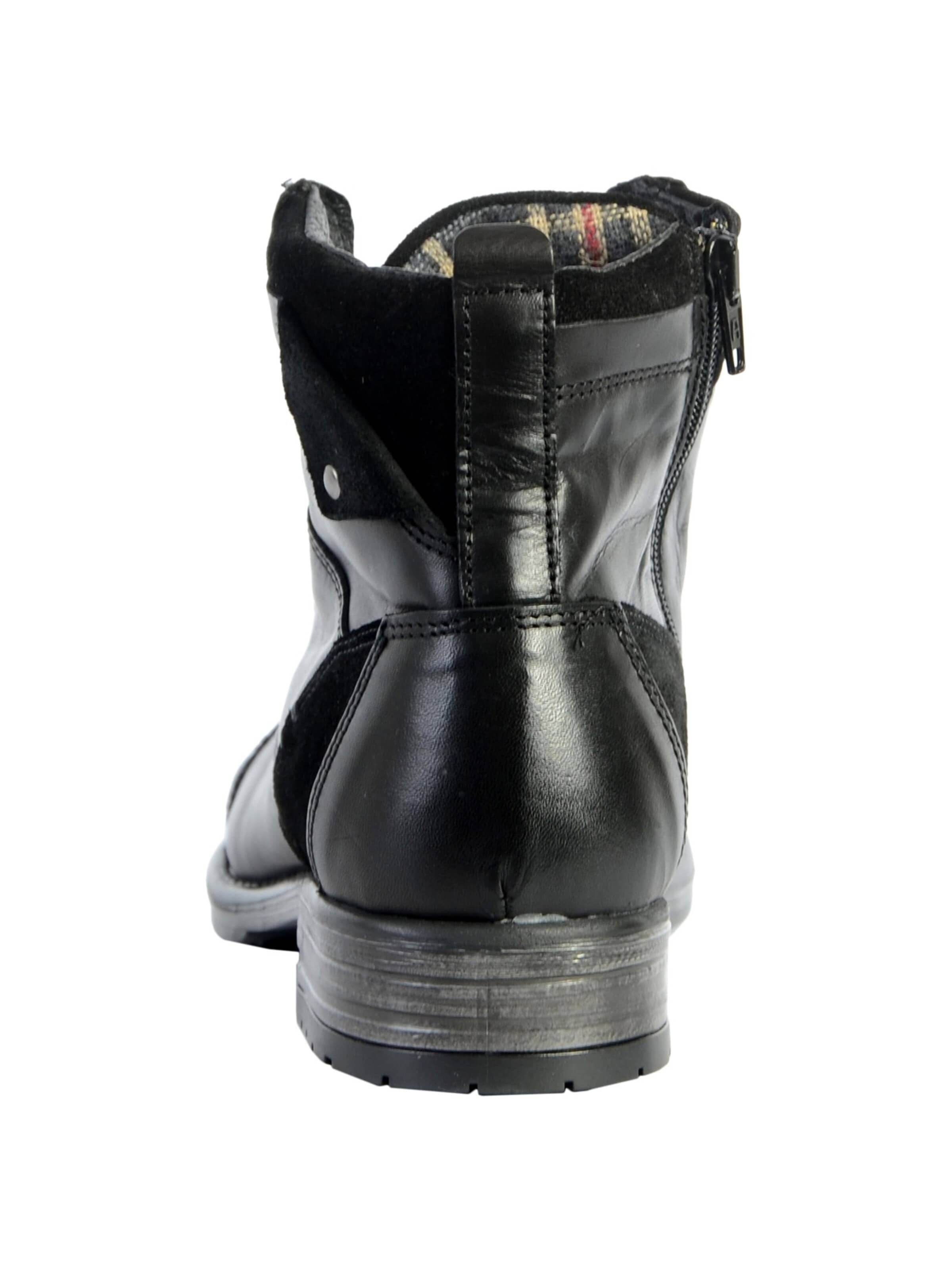 REDSKINS Boots in Black