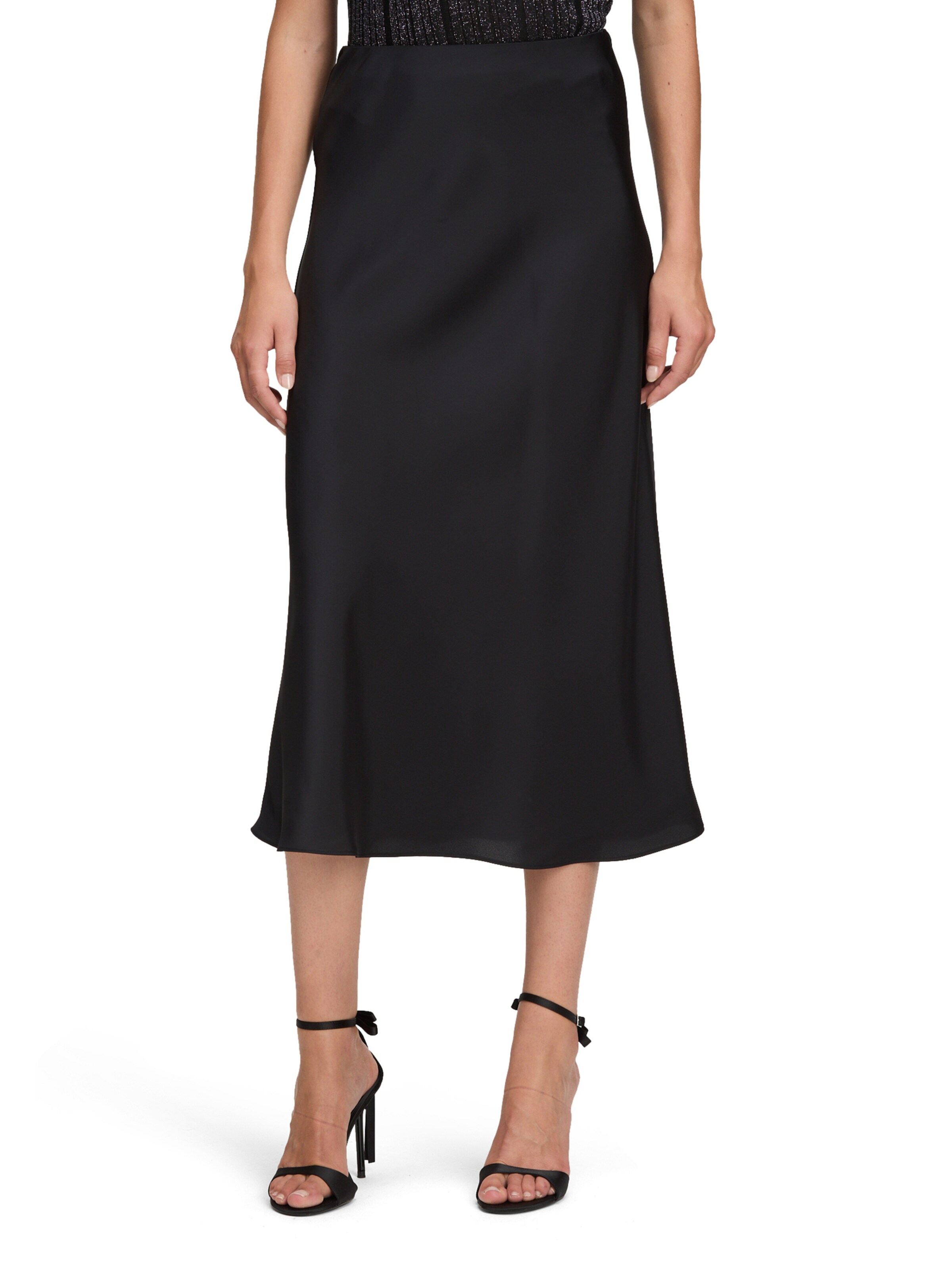 Gonna di Betty & Co in nero: frontale