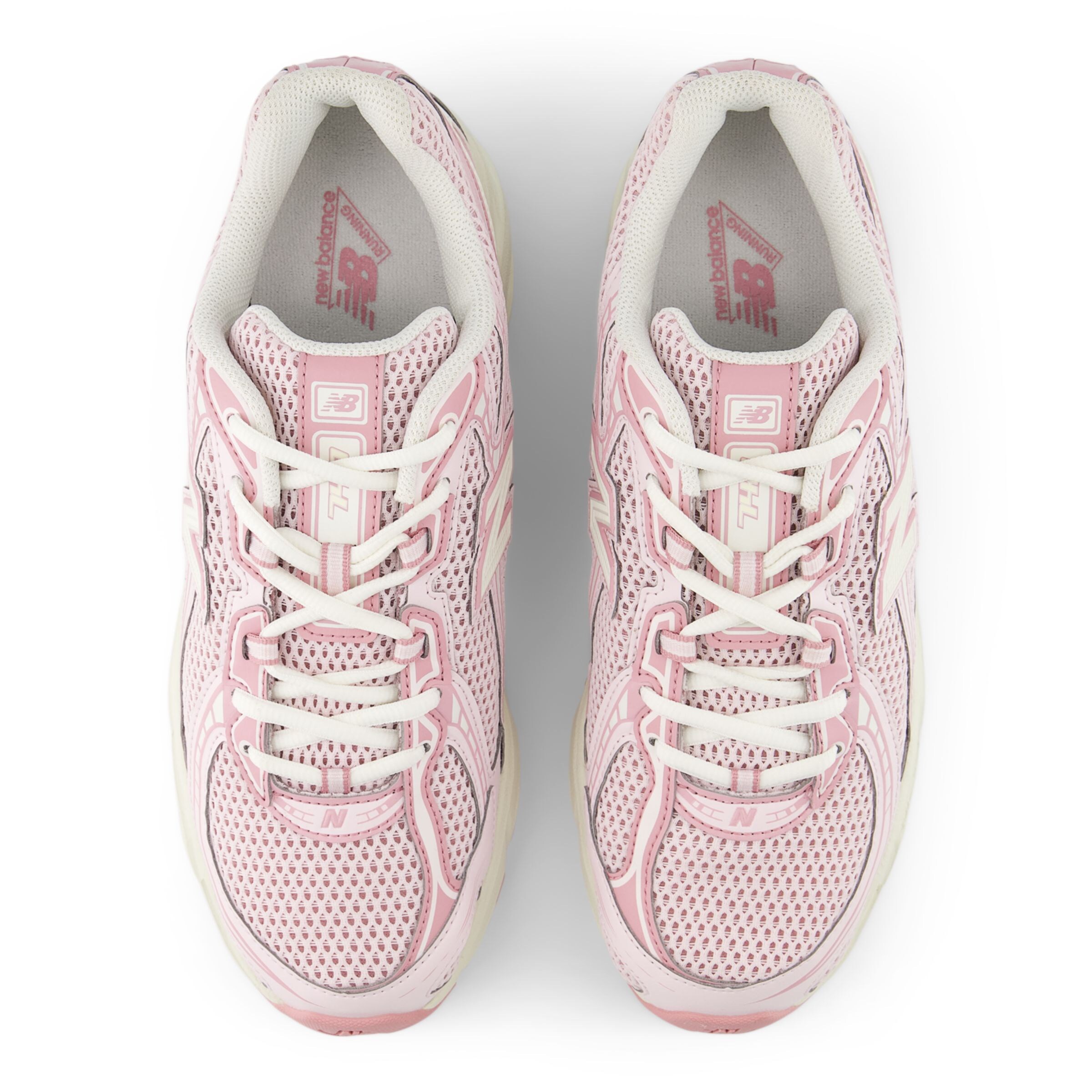 new balance Platform trainers in Pink