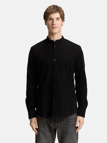 Coupe regular Chemise TOM TAILOR DENIM en noir : devant