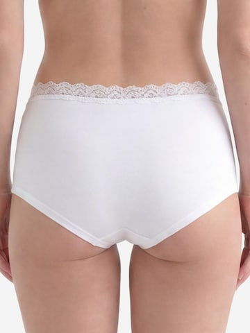 Nina von C. Panty 'Slipboutique' in White