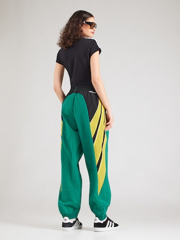 ADIDAS ORIGINALS Дънки Tapered Leg Панталон 'SANTIAGO' в зелено