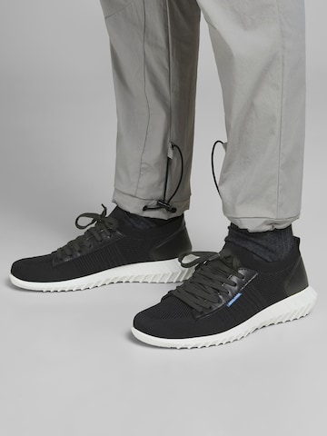 JACK & JONES Sneakers low i svart